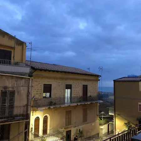 Studio Via S. Vincenzo Apartment
